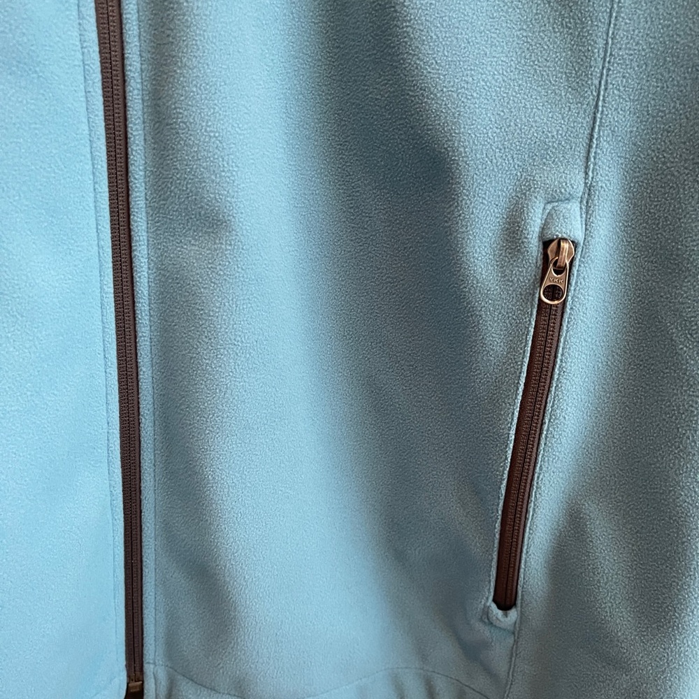 North Face Windbreaker - image 5